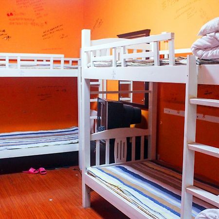 Dengba Hostel Chengdu Branch Extérieur photo