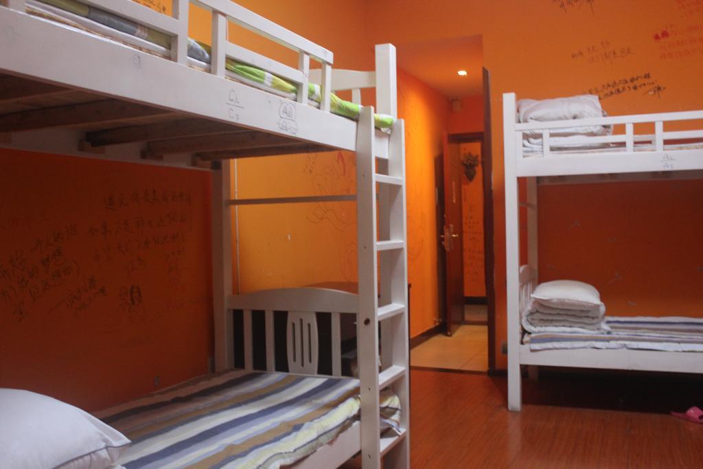 Dengba Hostel Chengdu Branch Chambre photo