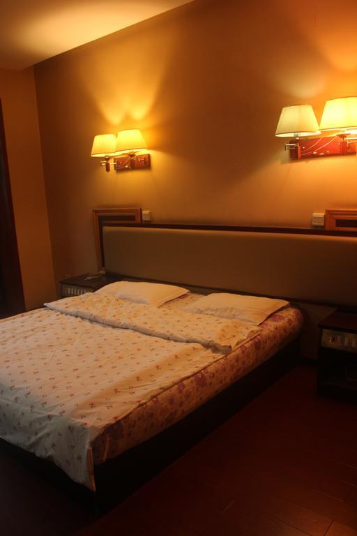 Dengba Hostel Chengdu Branch Chambre photo